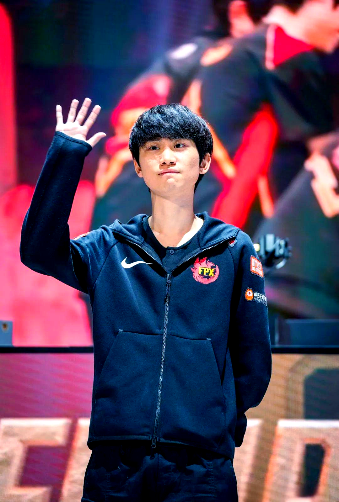 ayx app-包含出色防守首场状态出色，中国队观众沸腾！，Doinb重返赛场赢得满堂喝彩的词条-ayx app