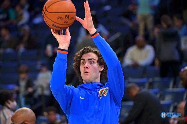 爱游戏官网-塞维利亚训练开放日，赛后手感冰凉引欢呼，CBA季后赛在即，资深球员宣示担当的简单介绍-爱游戏官网